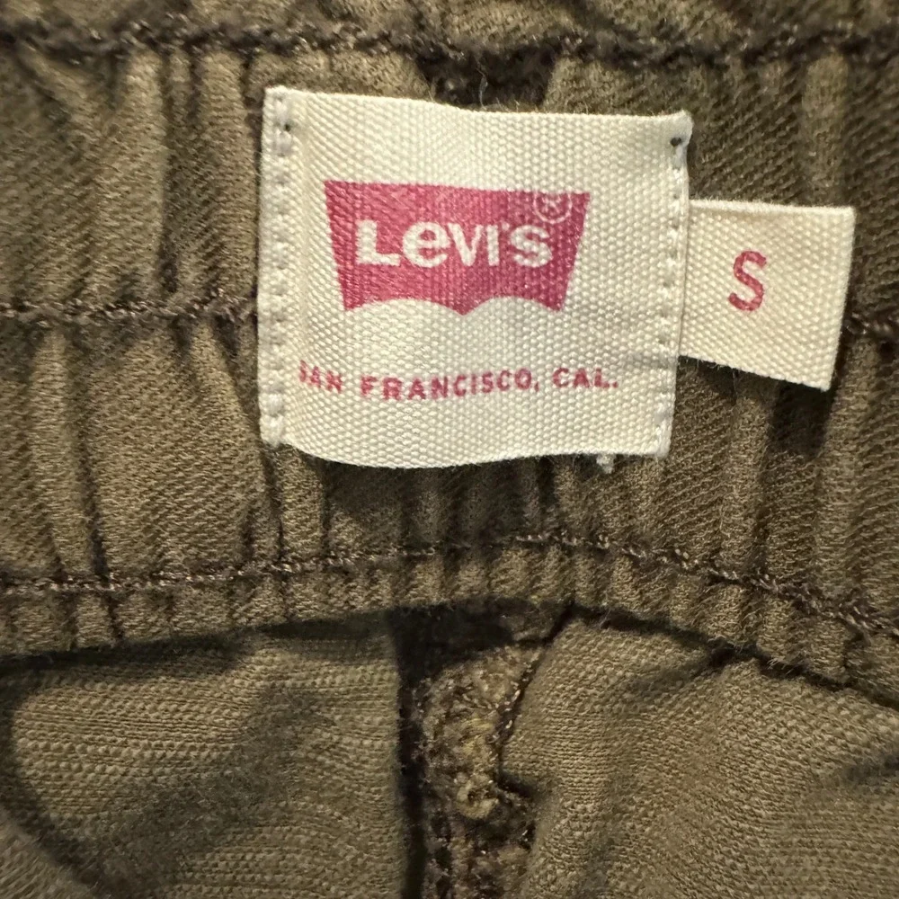 Levi's Tapered Jet Set Pull-On Belted Pants Paper Bag Style Women's size S Y2K‎ - Picture 7 of 11